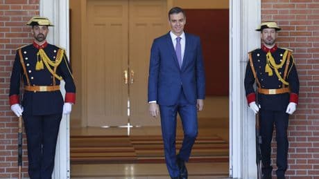 La terca música de la política degradándose