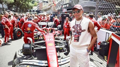 De la F1 aux rues de Monaco : conduire une Ferrari, un privilège qui se mérite
