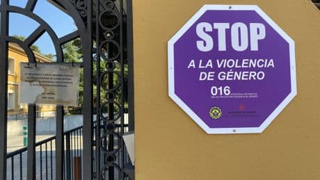 El número de mujeres bajo protección policial por violencia de género aumenta un 9,4 % en un año con 9.000 casos nuevos