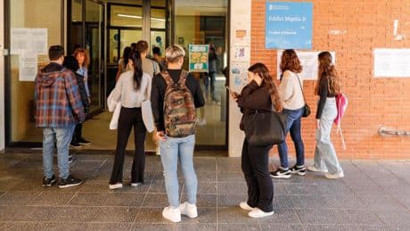La polémica fusión de ciencias en 1º de bachillerato será efectiva en el curso 2026-2027