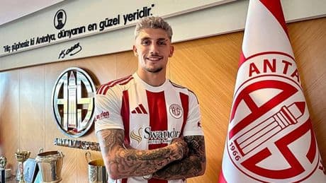 Hesap.com Antalyaspor Samet Karakoç'u transfer etti