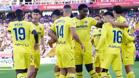 Villarreal dankzij zege op kampioen FC Barcelona Champions League in