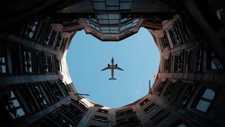 Face aux turbulences de plus en plus violentes, l'industrie aéronautique cherche des solutions