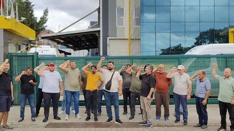 Sendikal hakları için direnişte olan OMSA Metal işçileri: "Bu saldırıyı hepimiz kınıyoruz"