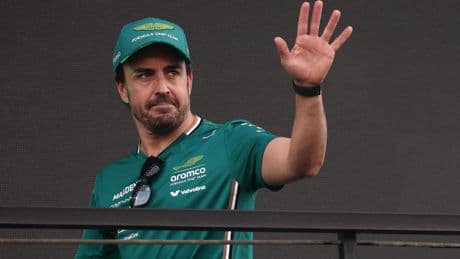 Fernando Alonso es intocable, los intentos de la prensa inglesa por 'colocar' a Russell chocan con los planes de Aston Martin