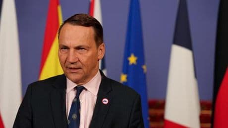 Radoslaw Sikorski, ministre des affaires étrangères polonais : « Nous devons nous préparer à ce que les Etats-Unis se désintéressent totalement de l’Europe »