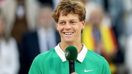 Jannik Sinner gets special eight-word message from Brad Pitt after coach's F1 admission