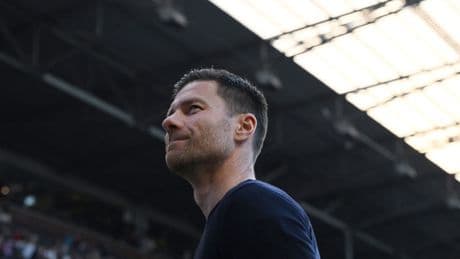 Las cuatro patatas calientes del Real Madrid que le esperan a Xabi Alonso (y una es Vinícius)