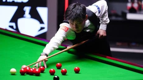 World Snooker Championship final: Mark Williams edges second session but Zhao Xintong boasts commanding lead