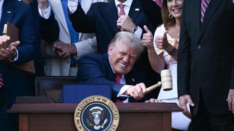 Haushaltsgesetz: Trump gibt den Reichen und nimmt den Armen