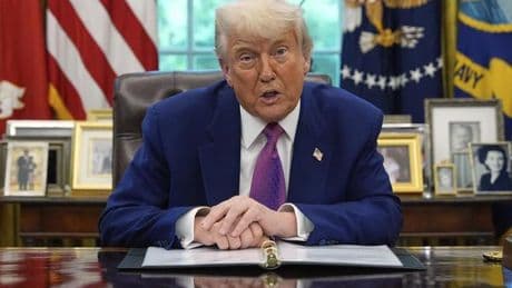 Trump presume de que un hermano del papa León XIV es republicano: "Es un gran fan de MAGA"