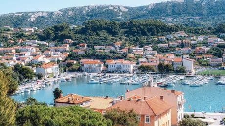 Overlooked European town dubbed as a 'seaside paradise' has £60 return flights from UK