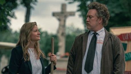 Amazon-Prime-Serie »Drunter und Drüber«: Der Friedhof soll leben