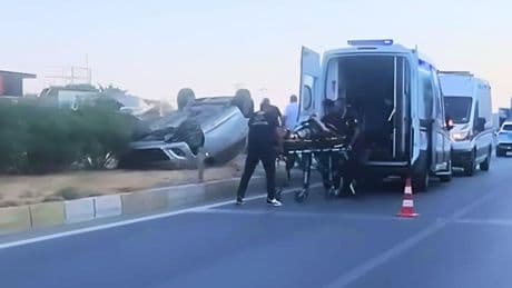 Söke’de otomobil takla attı: 3 yaralı