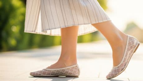 El calzado estrella del verano es único, plano, fresco y cómodo