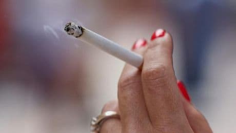 Interdiction de la cigarette dans plusieurs espaces publics : l’Alliance contre le tabac regrette que les terrasses soient épargnées