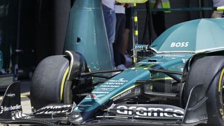 Problemas para empezar para Alonso en Barcelona y Norris acelera ante Verstappen
