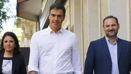 Ahora muchos lo ven claro en el PSOE: Lastra fue "borrada de Ferraz" por la denuncia del "puterío" de Ábalos... y Cerdán tomó el poder