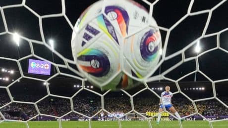 Photo highlights from the quarterfinals of the Women's Euro 25 soccer tournament
