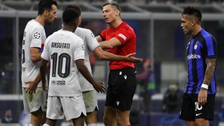 La tajante prohibición de la FIFA a los árbitros