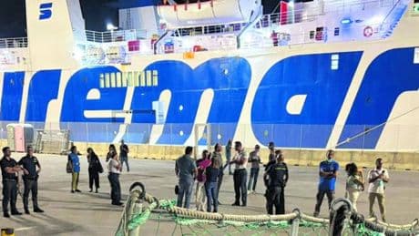 Nave Ong sfida lo Stato: sceglie il porto di sbarco