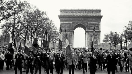 Quand la IVe République s’effondre : la leçon oubliée de 1958