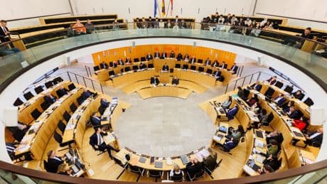Verteidigung: Landespolitik will Hessens Verteidigungsfähigkeit stärken
