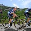 Slecht nieuws voor Evenepoel: Paret-Peintre lost uit kopgroep op Col de la Croix de Fer