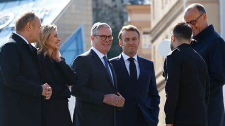Guerre en Ukraine : Macron, Starmer, Merz et Tusk en réunion avec Zelensky