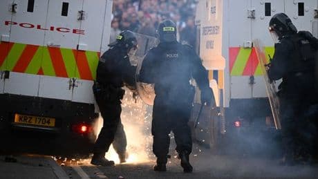 Riots break out in Derry for second night as 'petrol bombs' thrown at cops