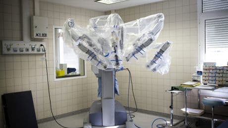 Sind Maschinen die besseren Chirurgen?