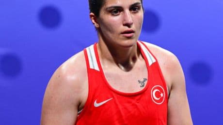 "Pes etmeyen birini asla yenemezsiniz"