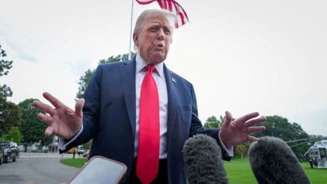 Trump asegura que EEUU atacó a una tercera embarcación cerca de Venezuela