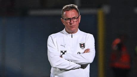 Sprunggelenk-Entzündung! - Not-OP bei Rangnick