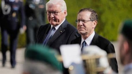 Israels Präsident Isaac Herzog in Berlin: Der Außenverteidiger