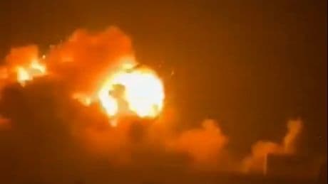 India ‘launches airstrikes on Pakistan’ in huge escalation after threats of ‘all-out-war’ between two countries