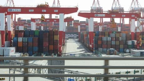 Chine : un bond des exportations avant l'instauration des surtaxes de 145 % par les États-Unis