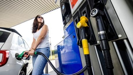 ‘EU werkt aan nieuwe en versnelde plannen tegen brandstofmotor’