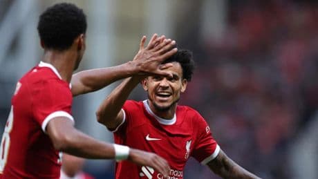 El Liverpool, pendiente de salidas para sus entradas y el Barça, atento