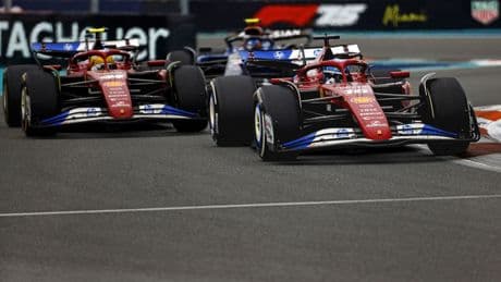 Las palomitas ya están aquí: era cuestión de tiempo que llegara la pelea interna de Ferrari