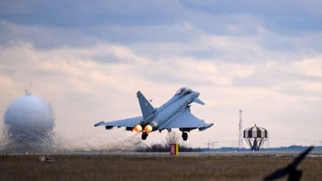 Russische Drohne explodiert in Polen, in Rumänien starten zwei deutsche Eurofighter