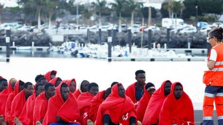 Migration nach Spanien: Geheimdienst warnt vor russischen Söldnern