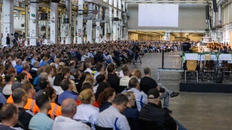 Großkonzerne in der Krise: Dax-Riesen streichen 30.000 Stellen