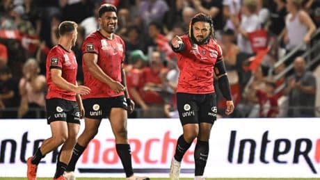 "Pour remporter le Top 14, il faudra faire encore plus": Toulon qualifié après un festival en fin de match contre Castres mais pas rassasié