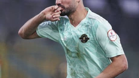 Esenler Erokspor, Tugay Kaçar'la uzattı!