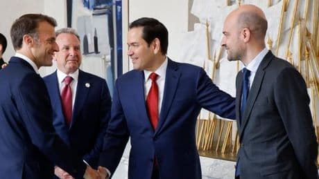 Guerre en Ukraine : à Paris, de premières discussions, sans réelle avancée, entre Américains, Ukrainiens et Européens
