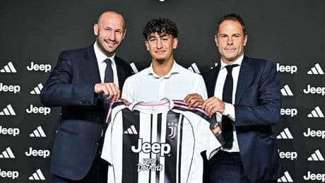 <p>Crapisto, ufficiale il rinnovo con la Juve: per lui sar&agrave; Next Gen</p>