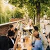 Liegestuhl vors Haus und Grill an?: Was Berliner Mieter auf dem Gehweg und im Hof dürfen