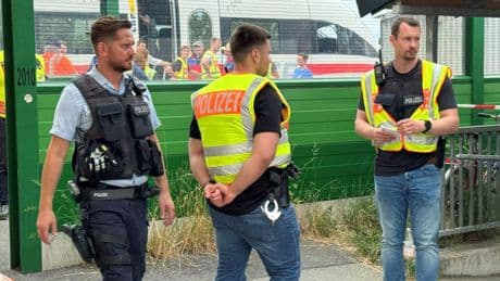 ICE-Angriff in Straßkirchen (Bayern): Haftbefehl wegen versuchten Mordes