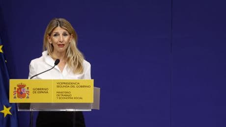 Yolanda Díaz exige a Sánchez el fin de los aforamientos y vetar a empresas vinculadas con corrupción